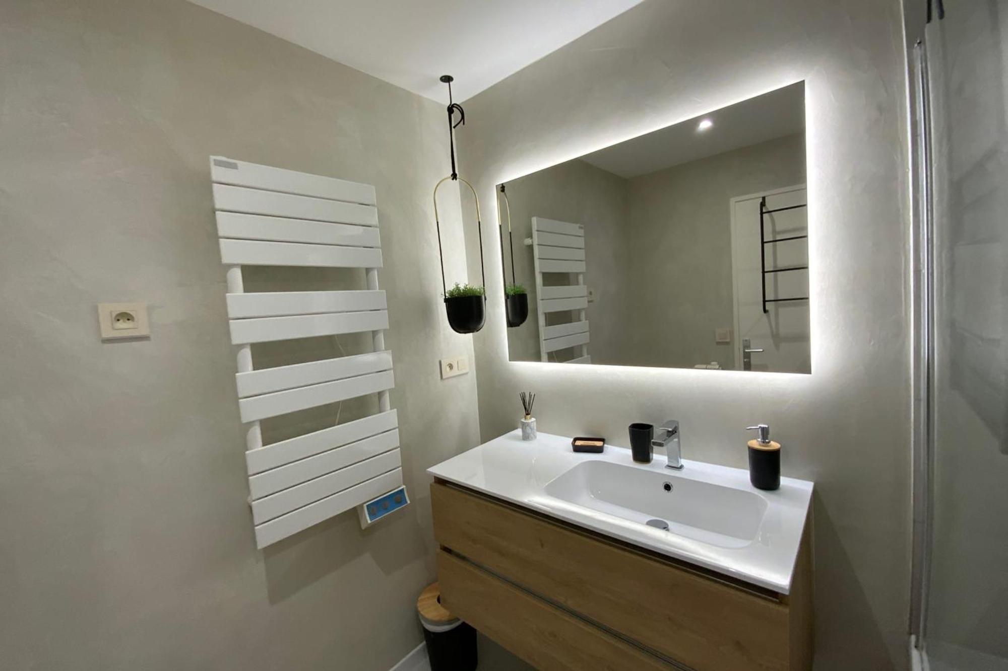 מונפלייה Aesthetics - 2 Bedrooms And Secure Parking! מראה חיצוני תמונה